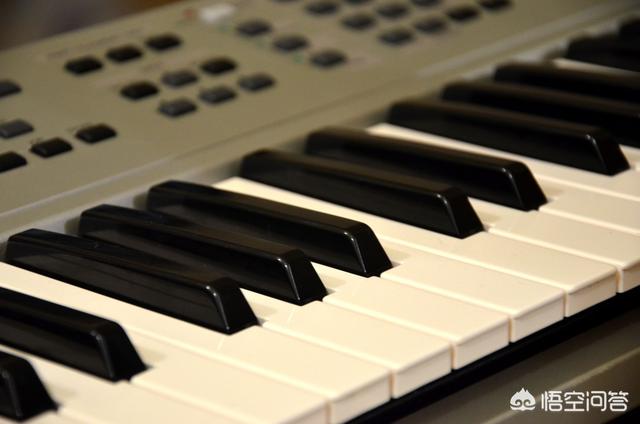 想自学钢琴，淘宝上的电钢琴可以代替吗？